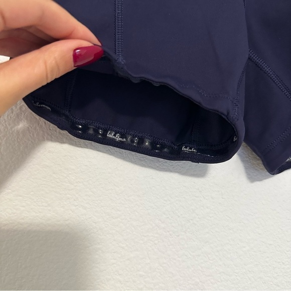 Lululemon Run Dart and Dash Shorts Deep Indigo Colorful Waistband Size 2 Women’s - Picture 5 of 10